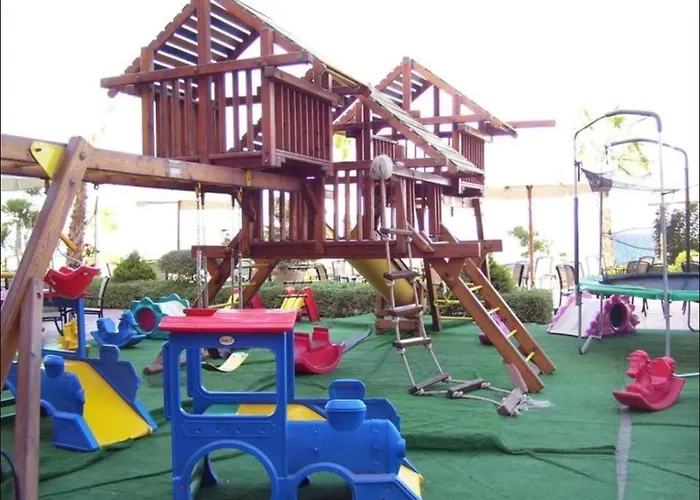 Porto Sokhna Pyramid Chalet Family Only 3